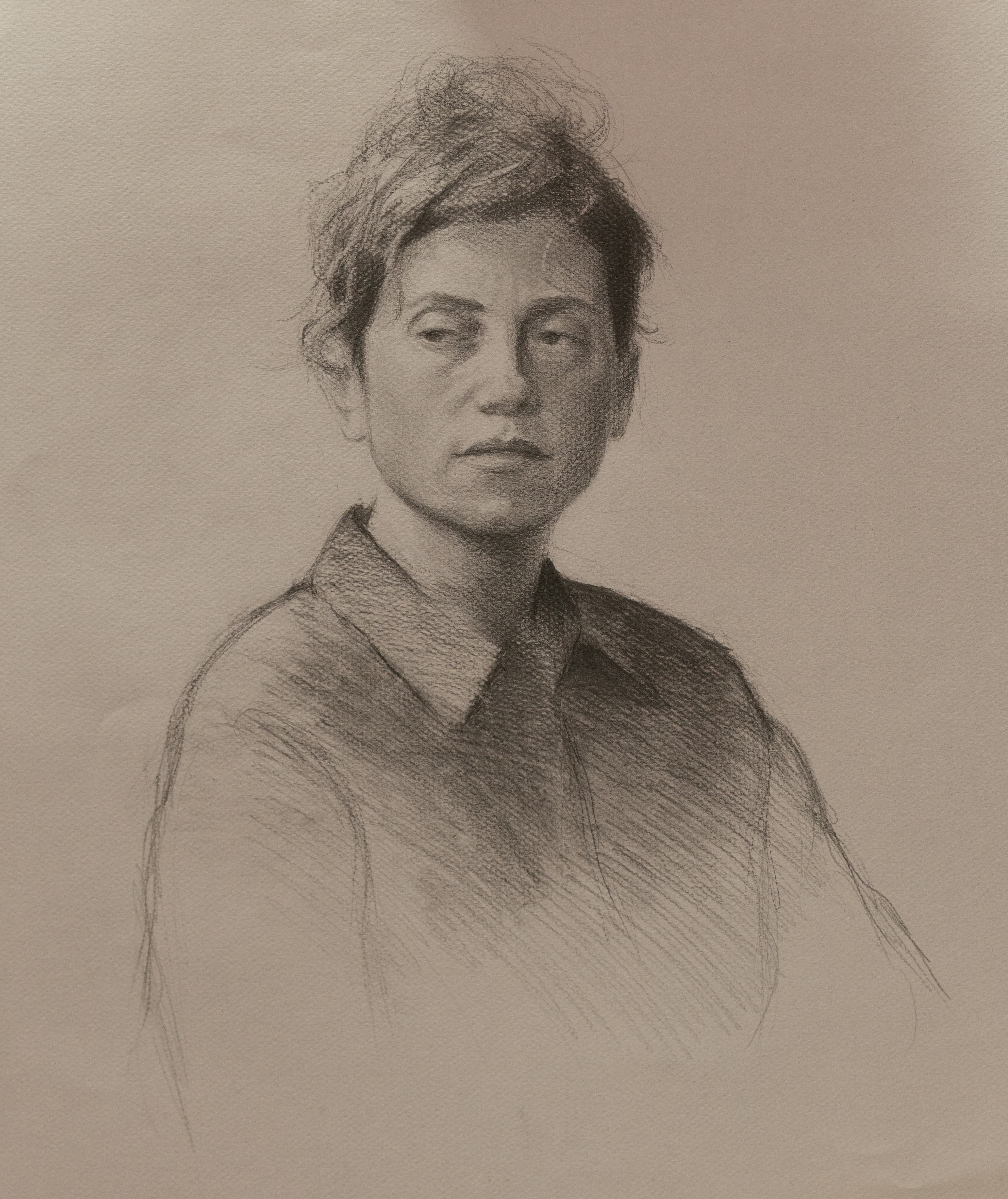 עבודת פחם של תלמידה בקורס רישום לנוער תל אביב